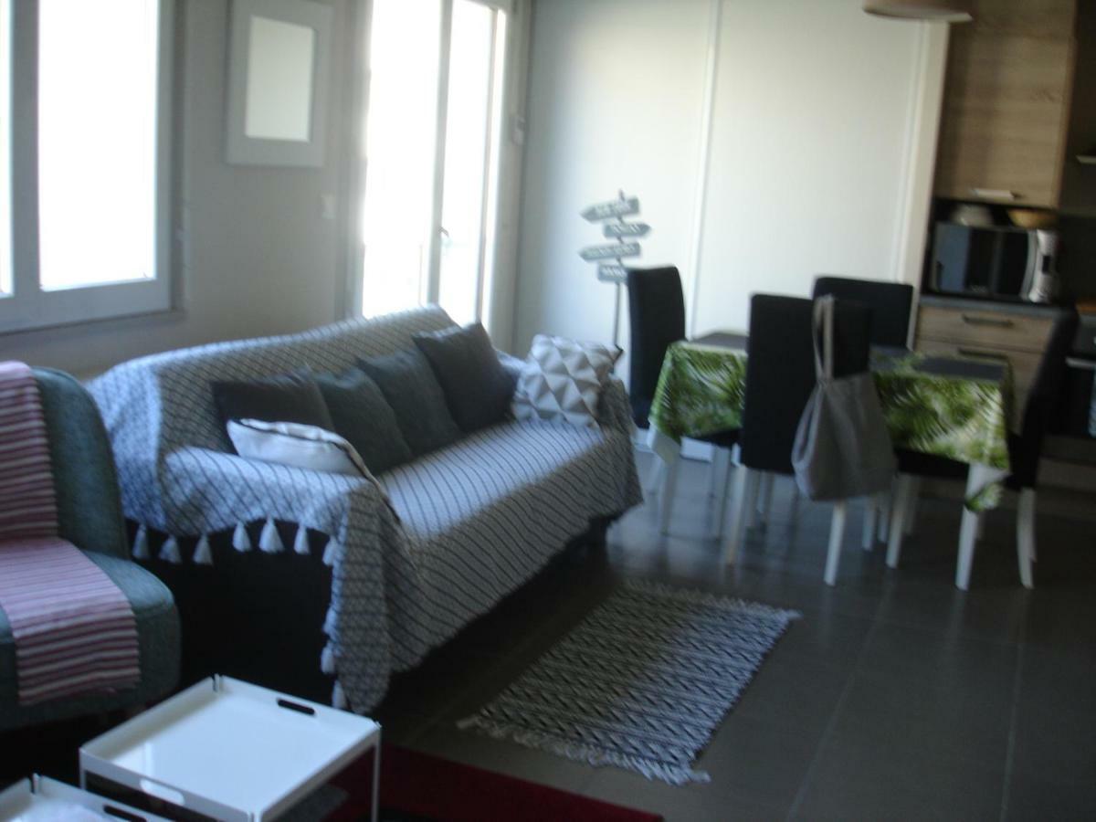 Studio Centre Ville Office De Tourisme บาย็อนน์ ภายนอก รูปภาพ